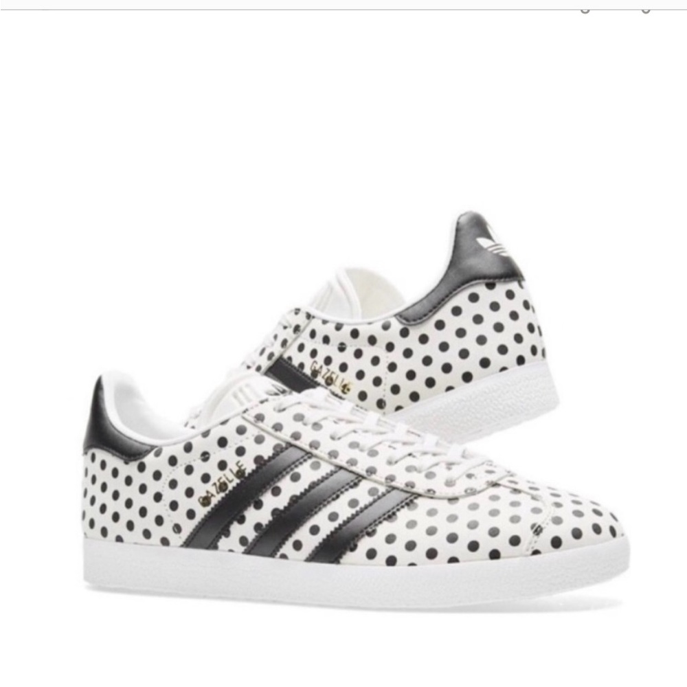 Gazelle Farm Rio x Adidas limited edition . Worn once. Little too big for me!
